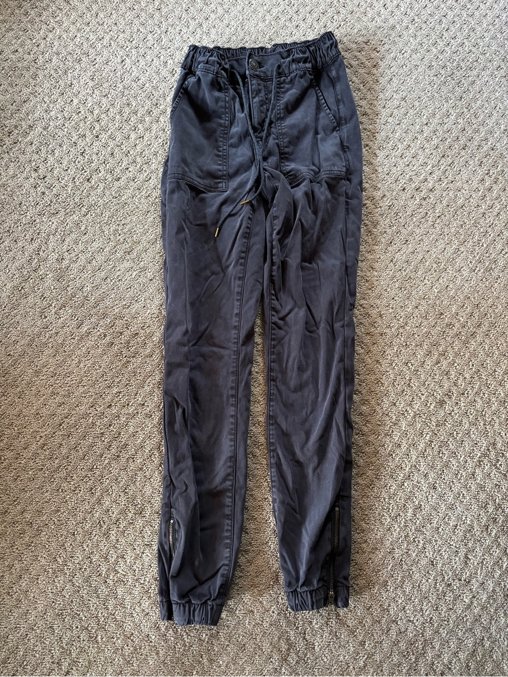 American Eagle Women’s Zipper Ankle Joggers Dark Gray